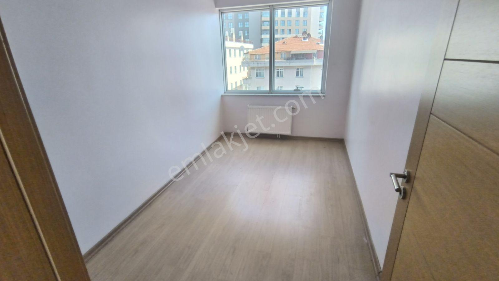 İbar Emlaktan Küçukyalı Caddede Kiralık 3+2 Daire - Görsel 21