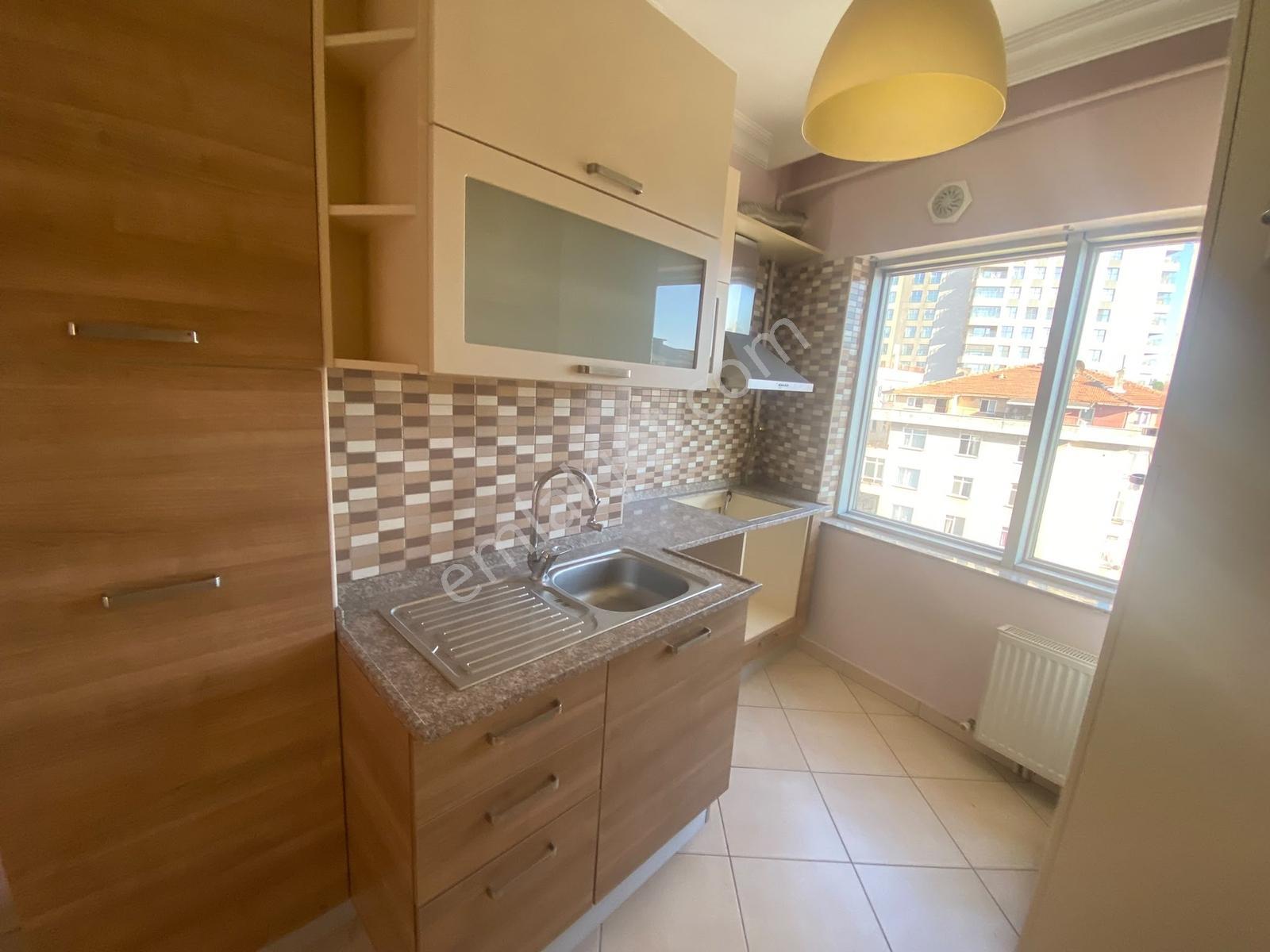 İbar Emlaktan Küçukyalı Caddede Kiralık 3+2 Daire - Görsel 17
