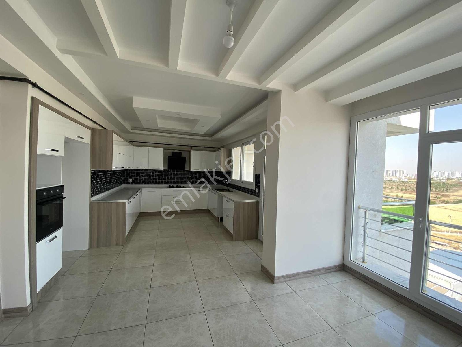 Stadyum Yolu Üzeri Satılık 4,5+1 Daire - Görsel 14