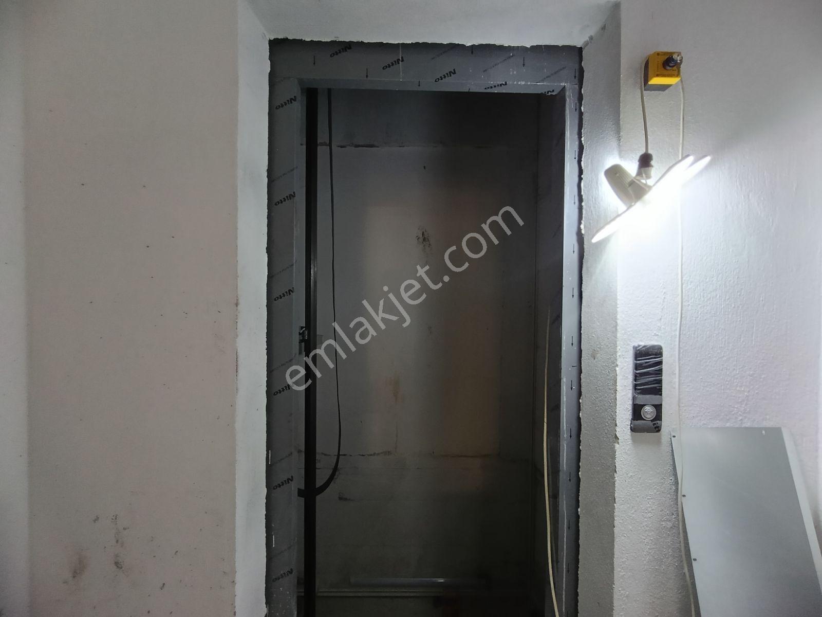 Bayır'da Sıfır, Asansörlü Daire - Görsel 23