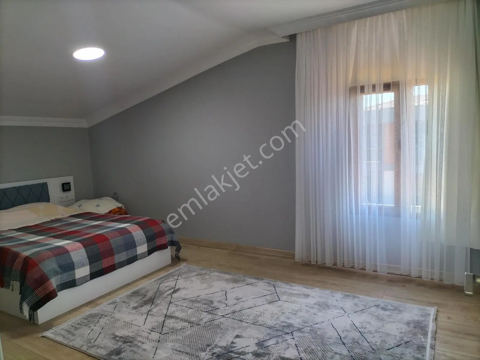 Çavuşta Süper Manzaralı Ve Dekorasyonlu 425m2 6+2 Satılık Villa - Görsel 4