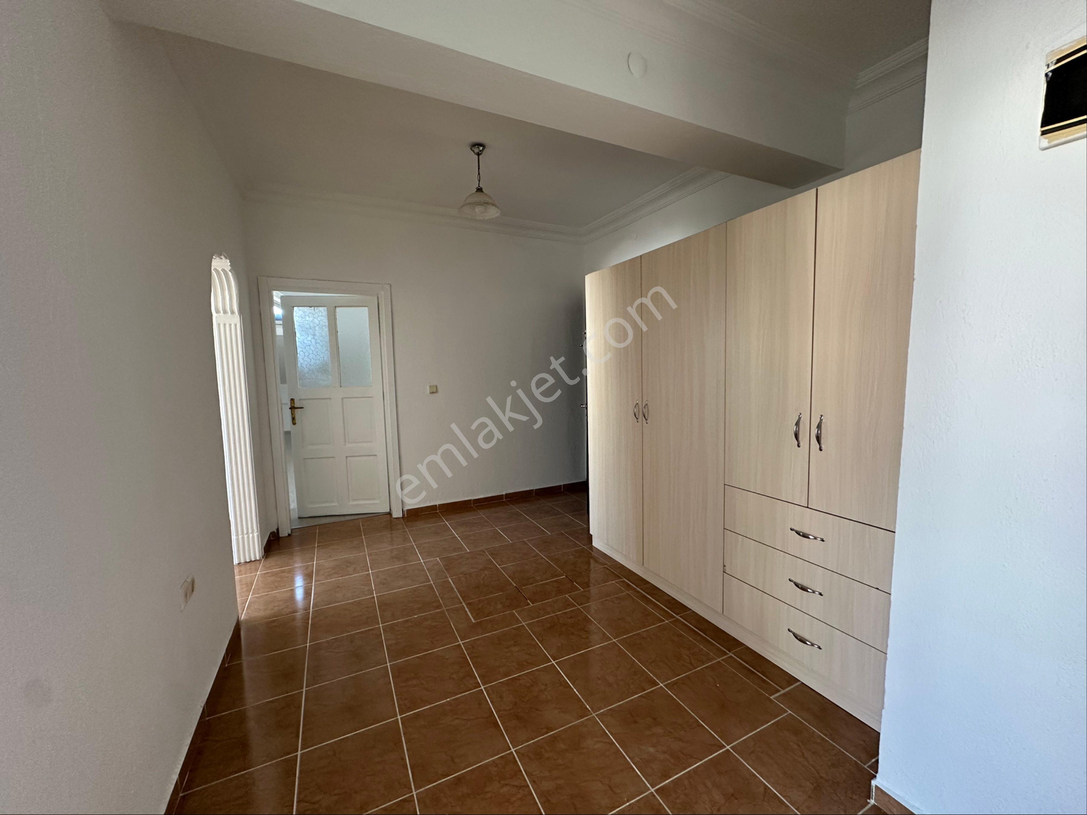 Yayla Mahallesinde 3+1 Geniş Kiralık Daire - Görsel 17