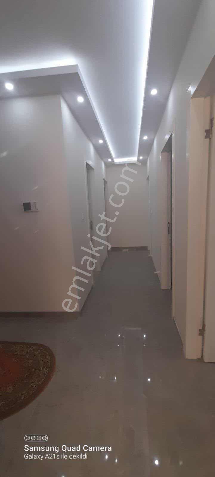 Havuzlu Güvenlikli Sürekli Kiralık Eşyalı 3+1 Daire - Görsel 7