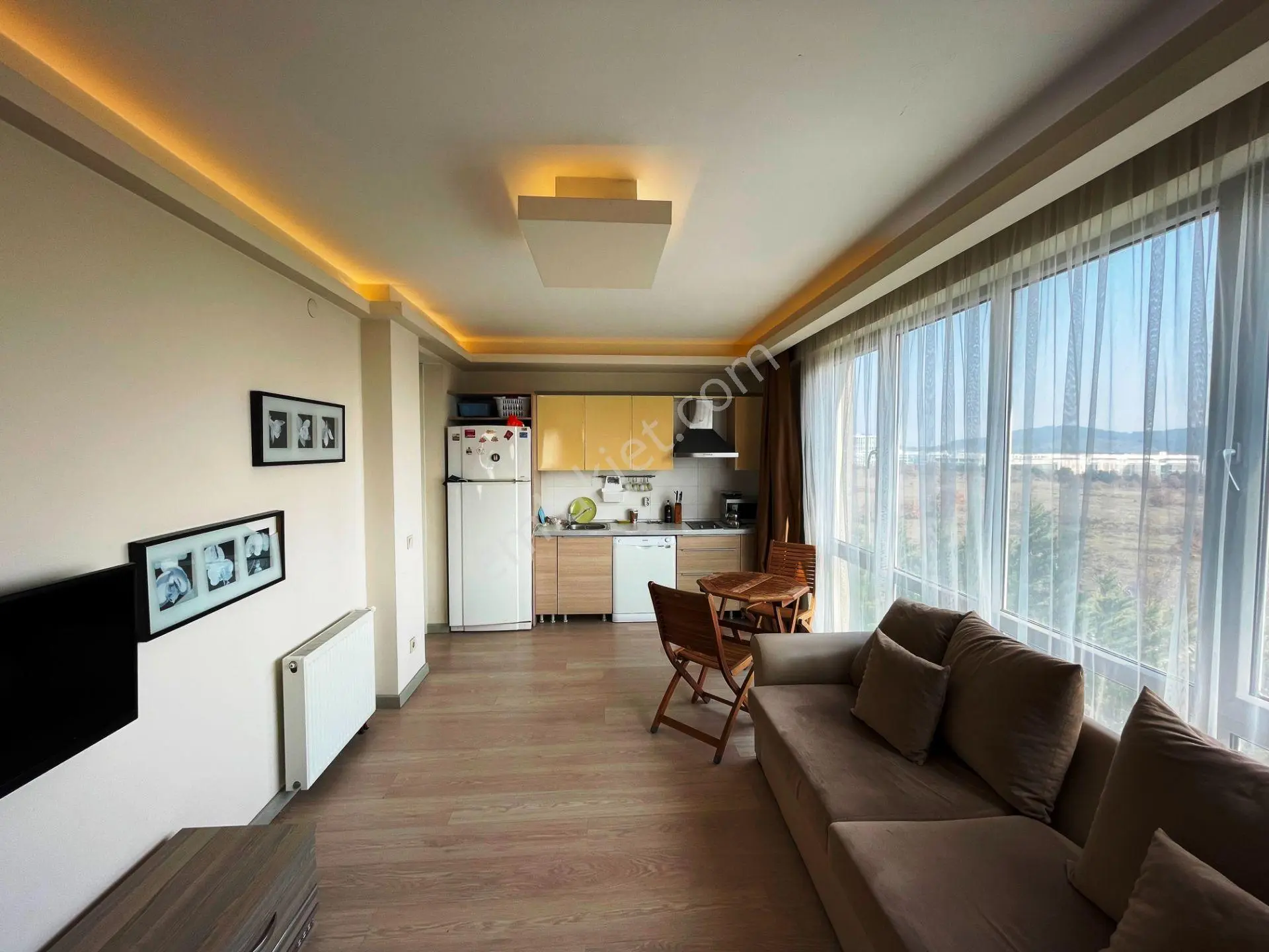 Kent Plus New Port 1.kat Mobilyalı Beyaz Eşyalı 63m2 Satılık 1+1 - Görsel 5