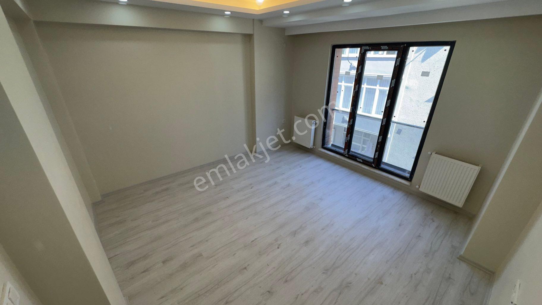 Zaferyapıdan Satılık Ortakat Daireler 1. 2. 3. Katlar 2+1 90m2 Tranvaya Yakın İsmetpaşa Mahallesinde - Görsel 6