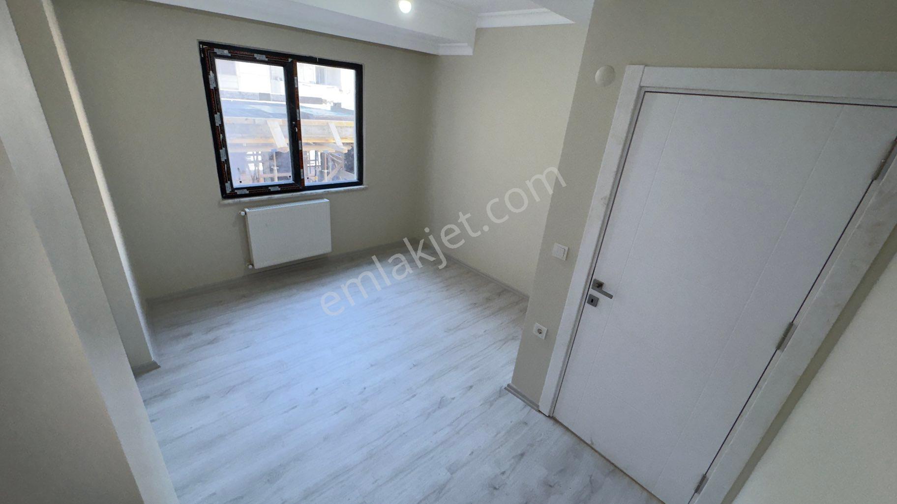 Zaferyapıdan Satılık Ortakat Daireler 1. 2. 3. Katlar 2+1 90m2 Tranvaya Yakın İsmetpaşa Mahallesinde - Görsel 18