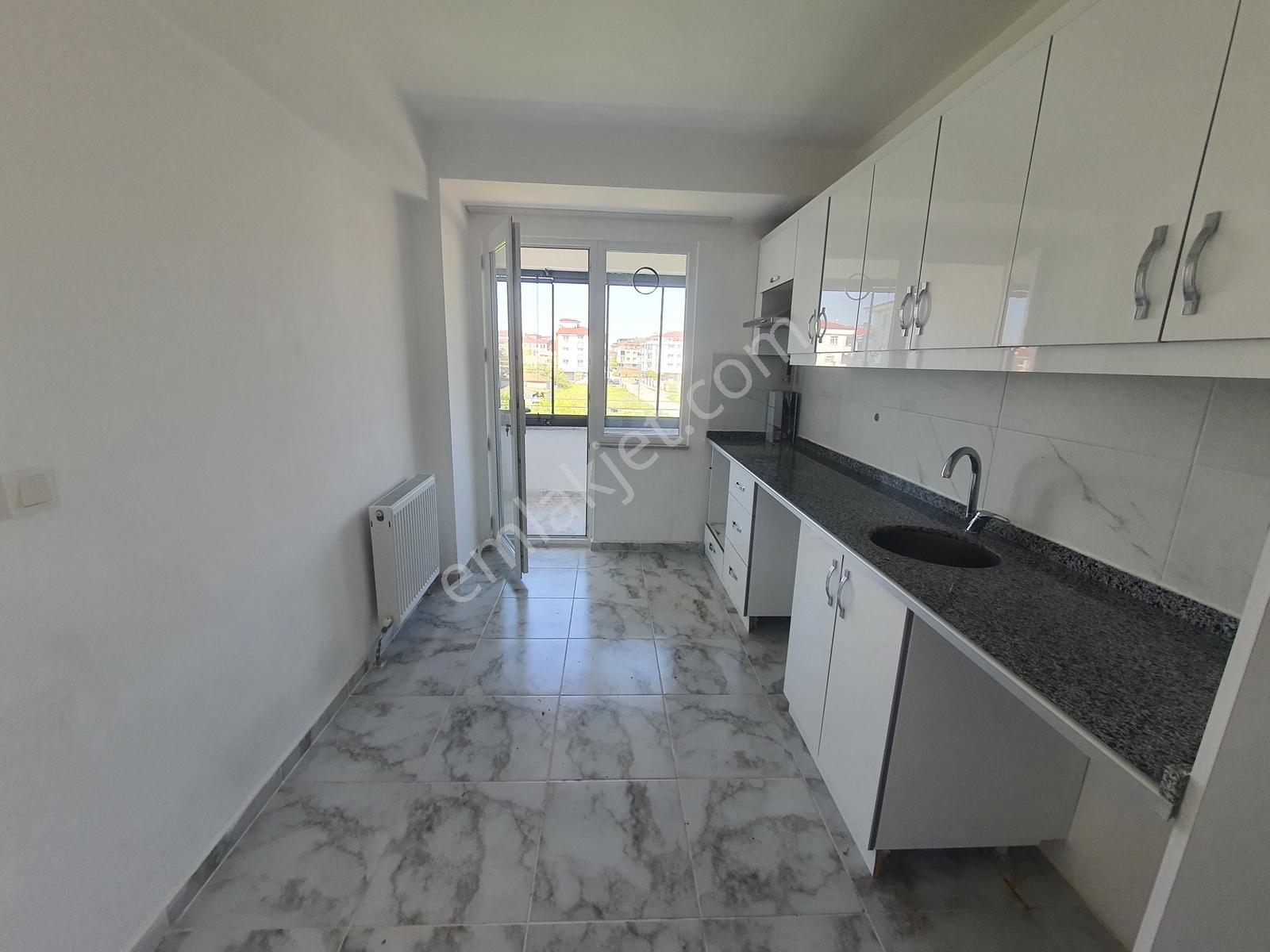 Kiralık - Ara Kat, Ön Cephe, Ebeveyn Banyolu Sıfır 3+1 - Görsel 6