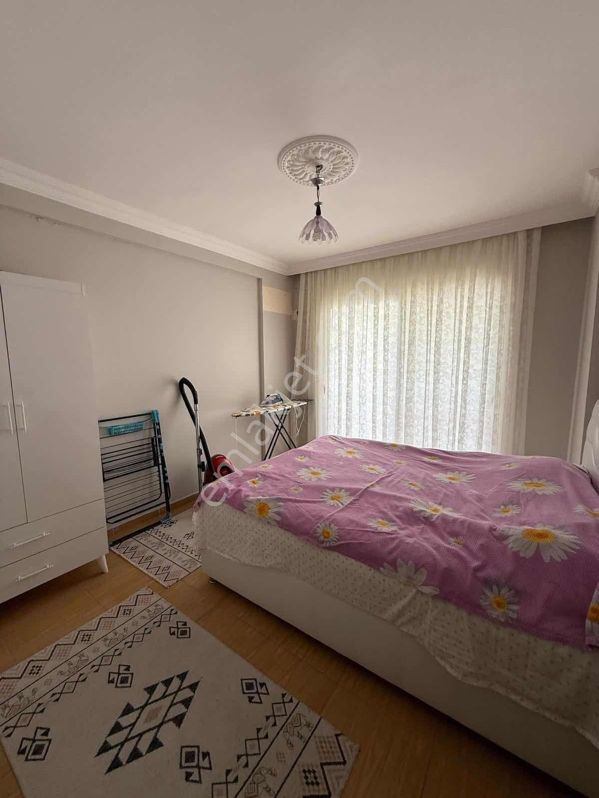 Cihan'dan Mersin Atakent'te Yıllık Kiralık 2 + 1 Eşyalı Daıre - Görsel 9