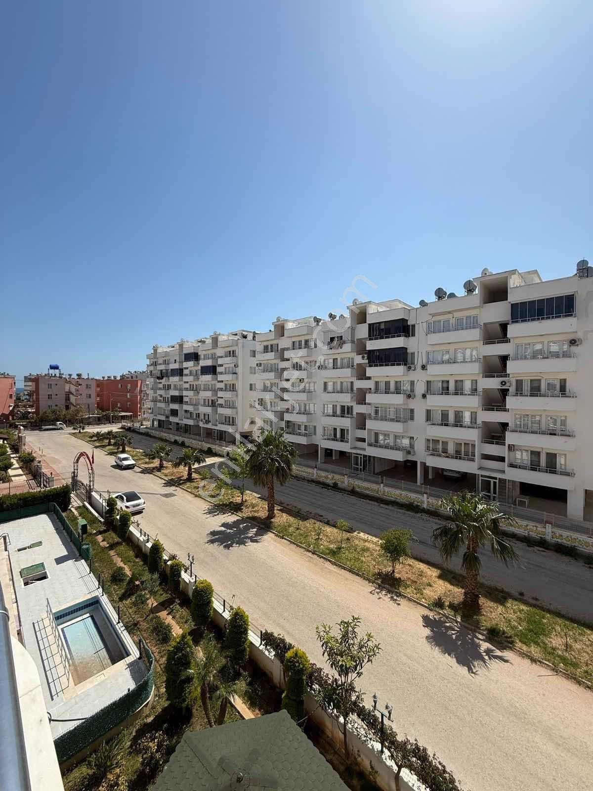 Cihan'dan Mersin Atakent'te Yıllık Kiralık 2 + 1 Eşyalı Daıre - Görsel 6
