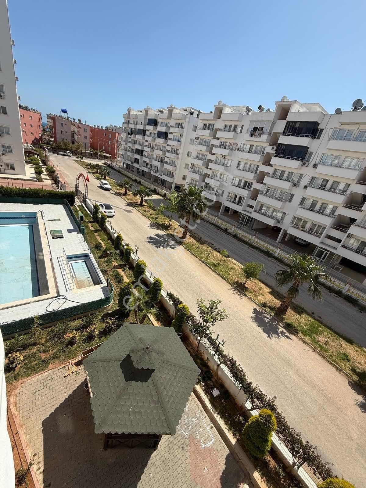 Cihan'dan Mersin Atakent'te Yıllık Kiralık 2 + 1 Eşyalı Daıre - Görsel 22