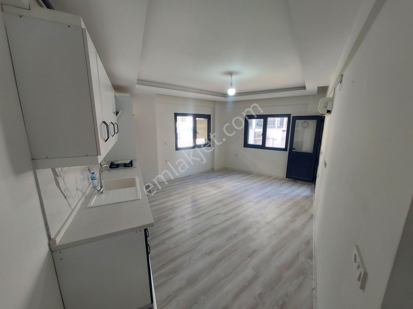 Seferihisar Hastane Yakını Kiralık 2+1 Daire !!! - Görsel 7