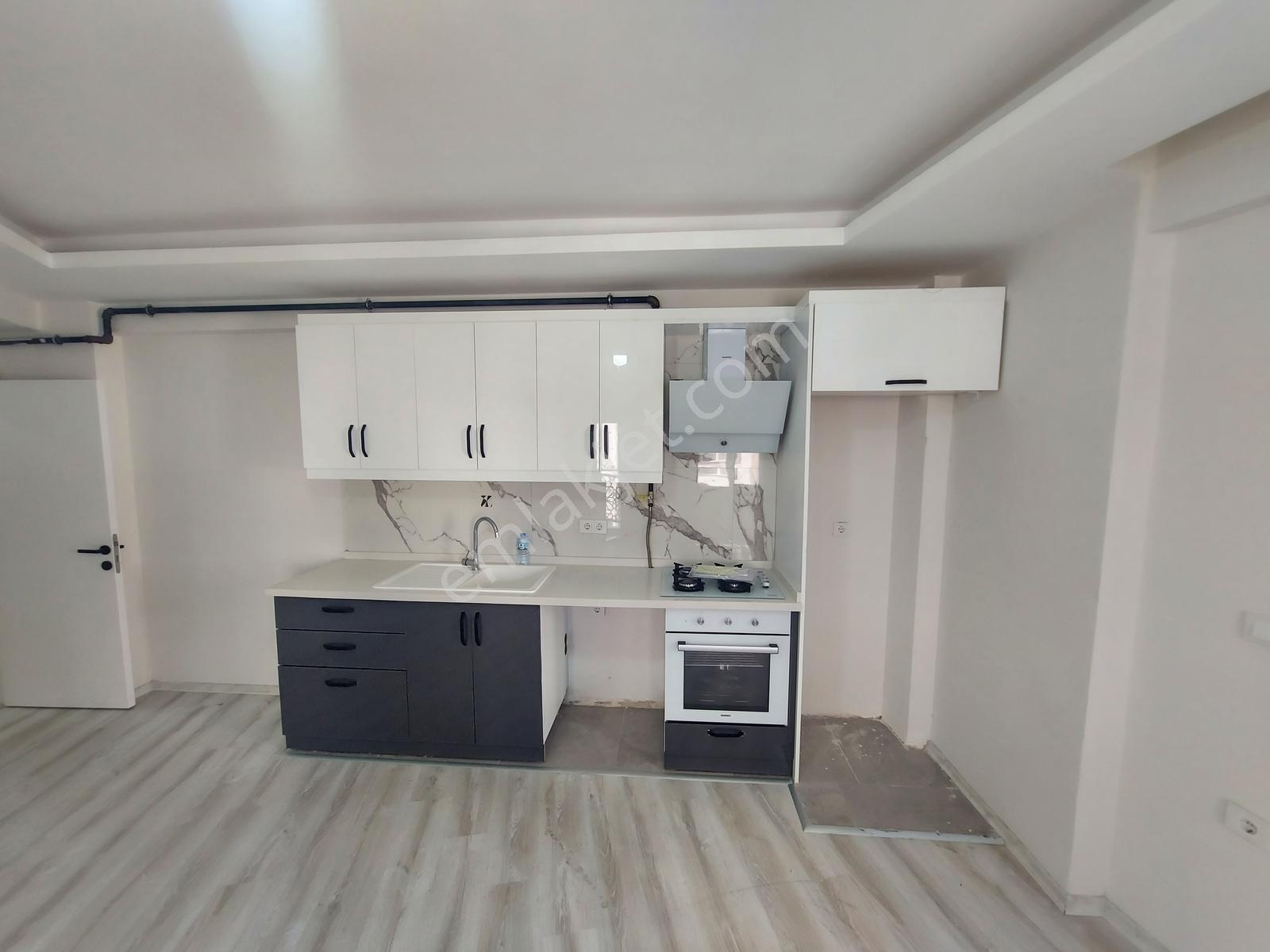 Seferihisar Hastane Yakını Kiralık 2+1 Daire !!! - Görsel 5