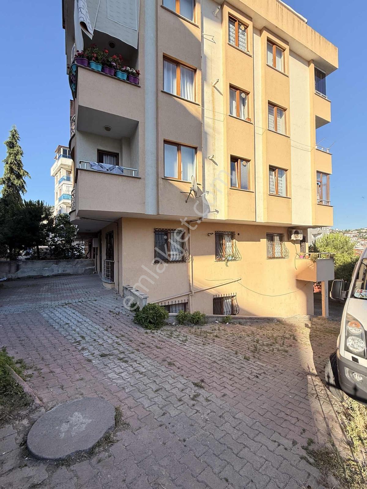 Kartal Hürriyet'te Katta Tek Satılık 3+1 Daire, Metroya Yakın - Görsel 16