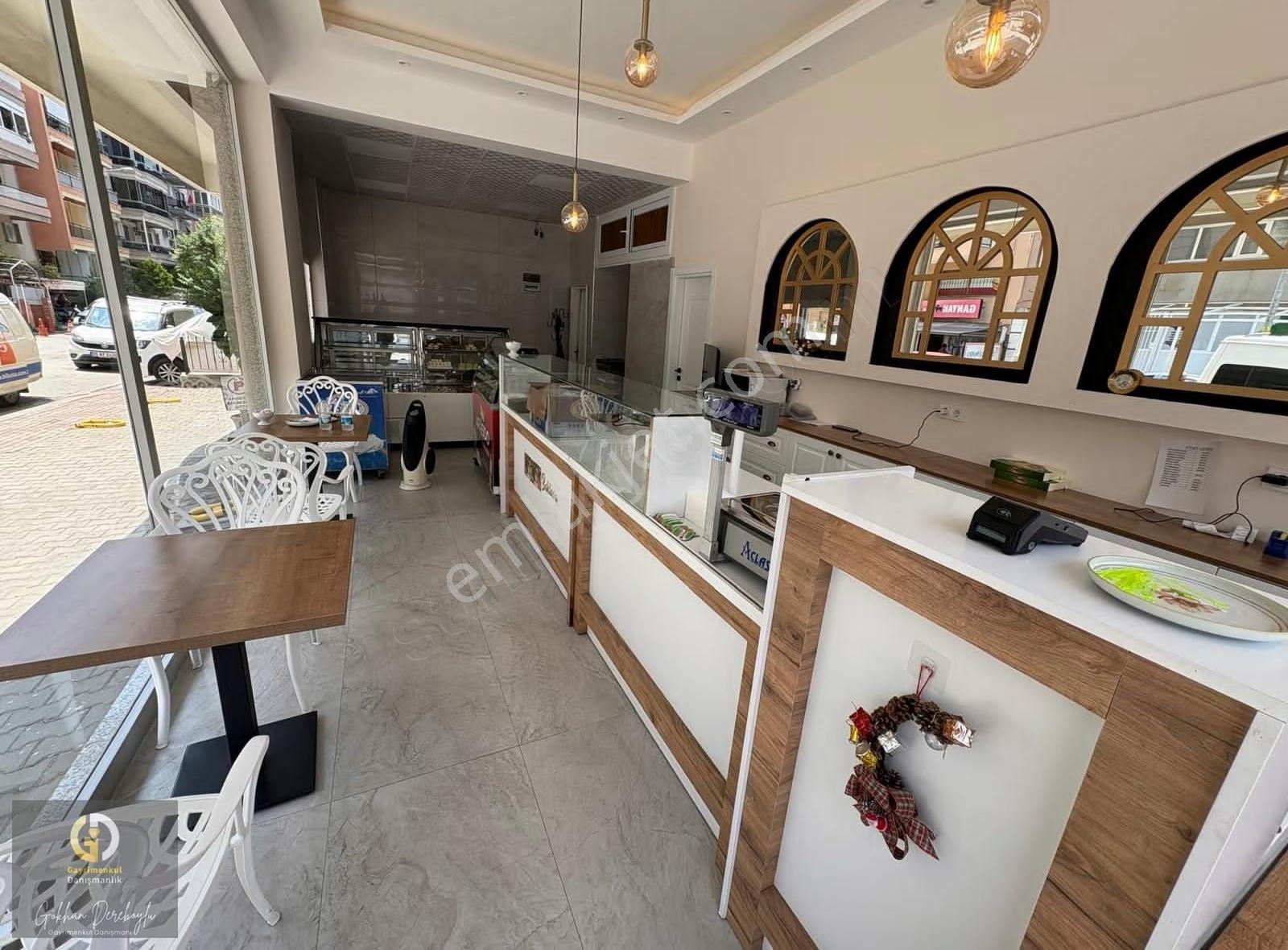 Karşıyaka Yalı Mahallesinde Devren Kiralık Baklavacı Dükkanı