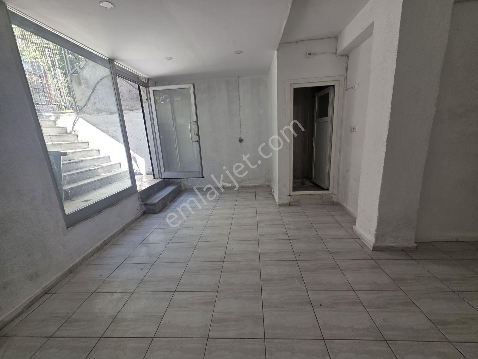 Mimar Emlak'tan M. Akifte Kiralık 70m² Bodrum İşyeri - Görsel 5