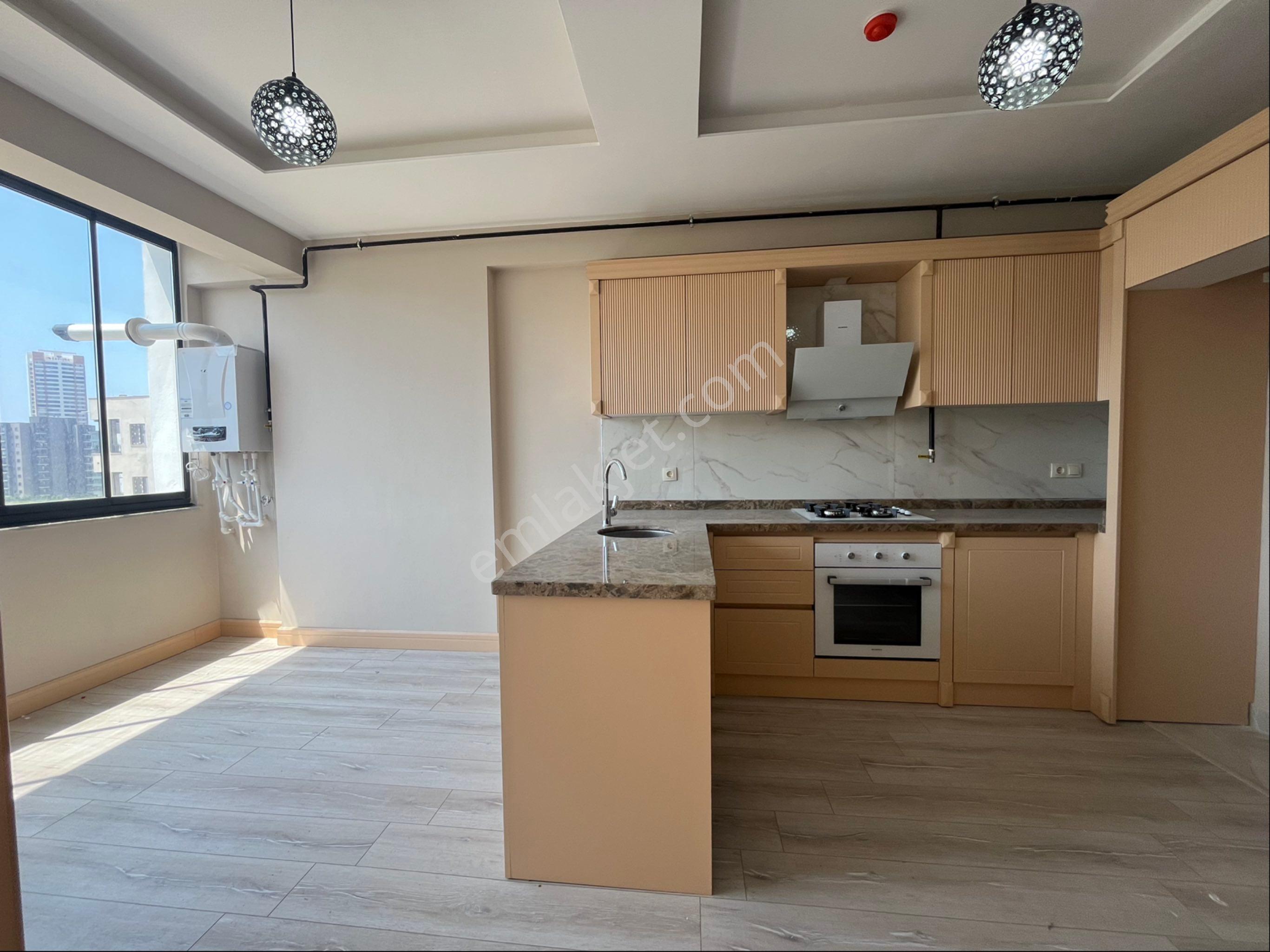Mezitli 75. Yıl'da Deniz Manzaralı, Havuzlu Butik Sitede Satılık 1+1 - Görsel 10