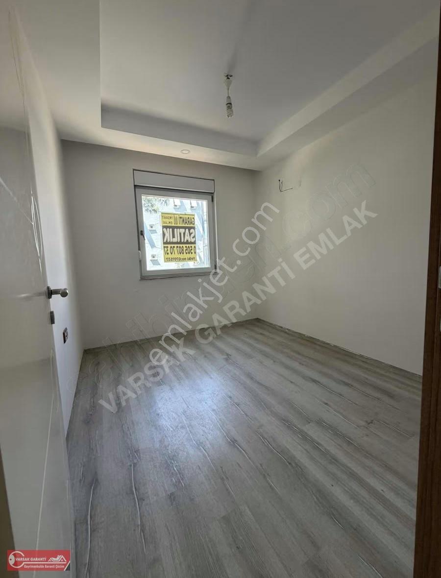Sınırsız Kredili 2+1 Geniş Ferah 3/1 Kattı Asansörlü - Görsel 17