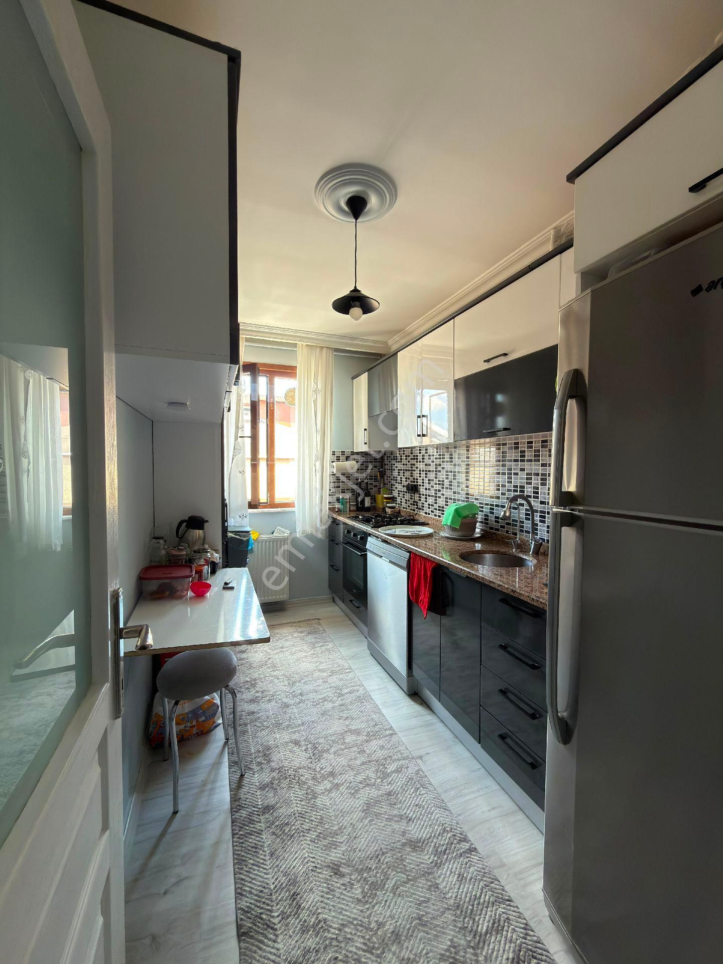 🏡 Yenidoğan Safa Mahallesi'nde Kiralık Özel Yapım 3+2 Üst Dubleks - Görsel 7