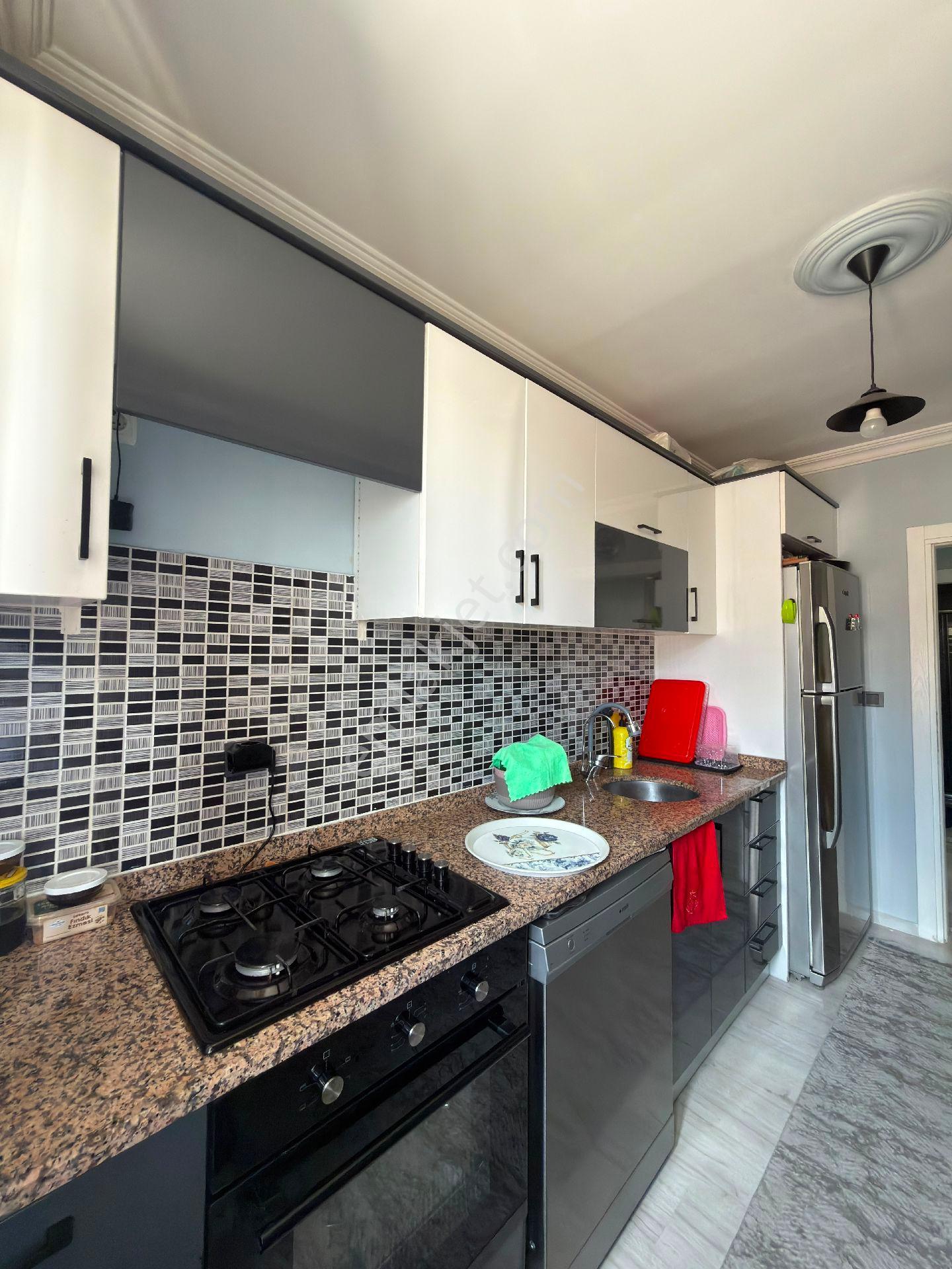 🏡 Yenidoğan Safa Mahallesi'nde Kiralık Özel Yapım 3+2 Üst Dubleks - Görsel 22