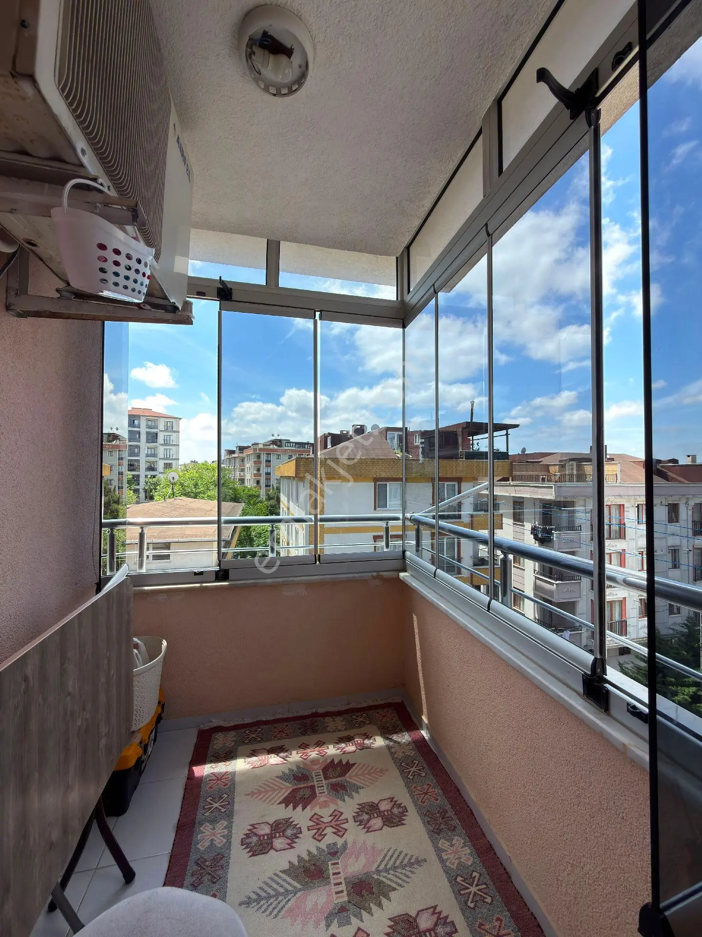 🏡 Yenidoğan Safa Mahallesi'nde Kiralık Özel Yapım 3+2 Üst Dubleks - Görsel 3