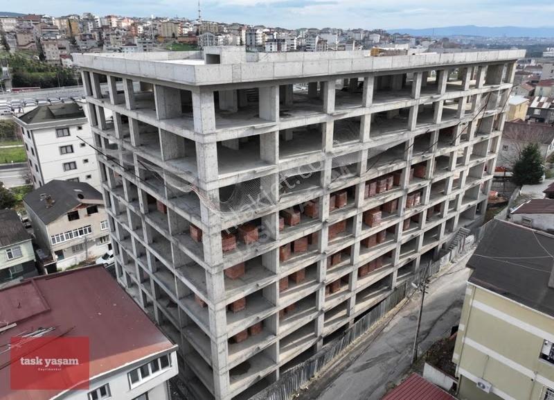 Tuzla Mimarsinan Mah'de Merkezi Konum Satılık 2+1 Daire