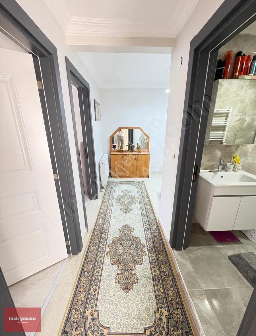 Köşklüçeşme Merkezi Konum 4+1 155m² Teraslı Ferah Satılık Daire - Görsel 2