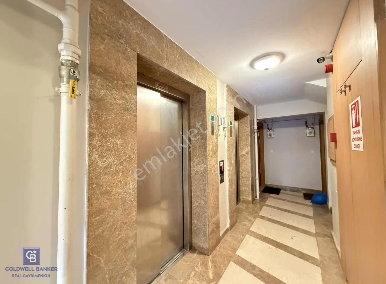 Acıbadem Sakinler Müthiş Lokasyon 3+1 Ara Kat Kiralık Daire - Görsel 8