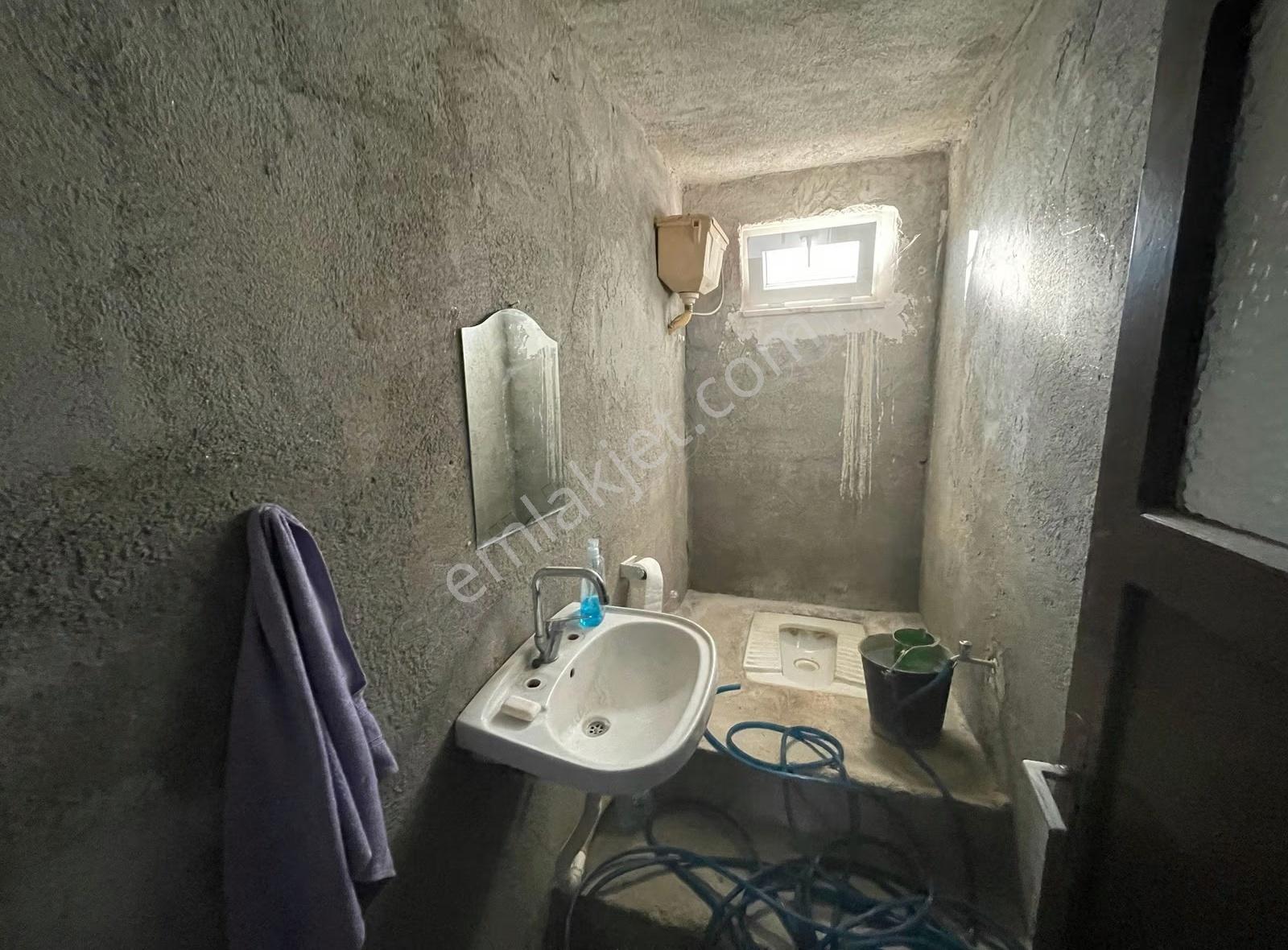 Ram'den Altıeylül Bağalan'da İçinde Evi, Damı Olan Satılık Arsa - Görsel 17
