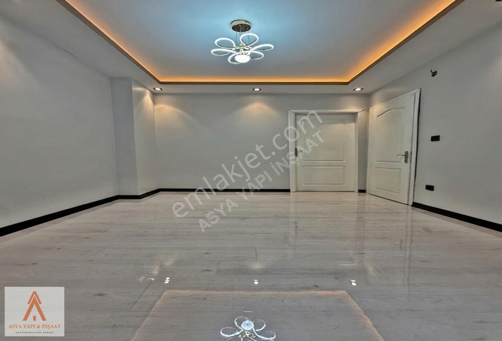 Merkezi Konum 140m2 Oturuma Hazır Balkonu Acil Satılık 3+1 Daire - Görsel 33