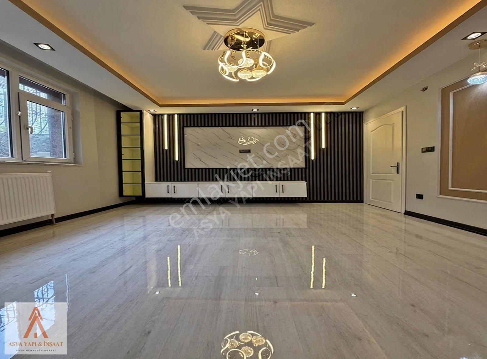 Merkezi Konum 140m2 Oturuma Hazır Balkonu Acil Satılık 3+1 Daire - Görsel 20