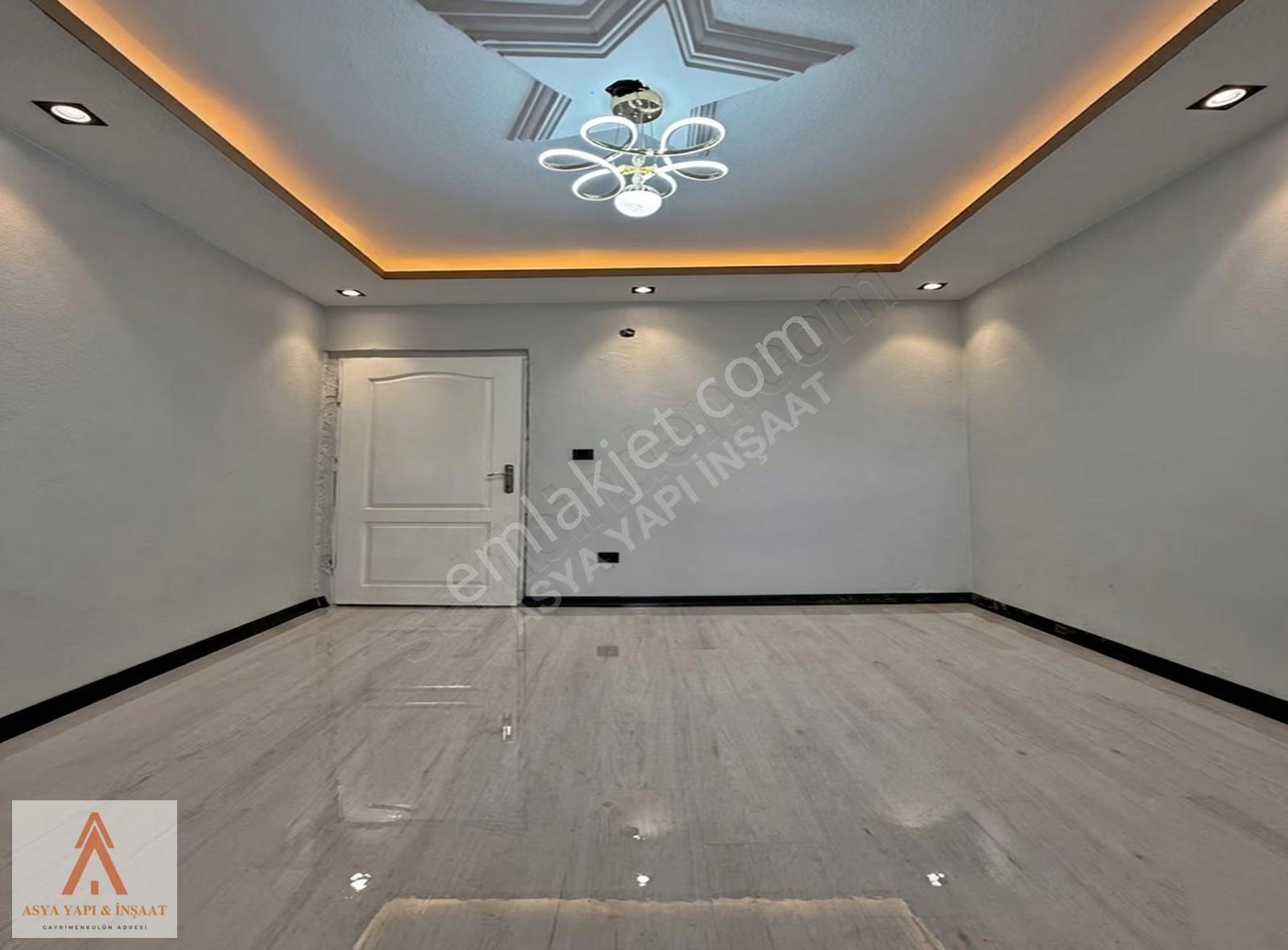 Merkezi Konum 140m2 Oturuma Hazır Balkonu Acil Satılık 3+1 Daire - Görsel 18