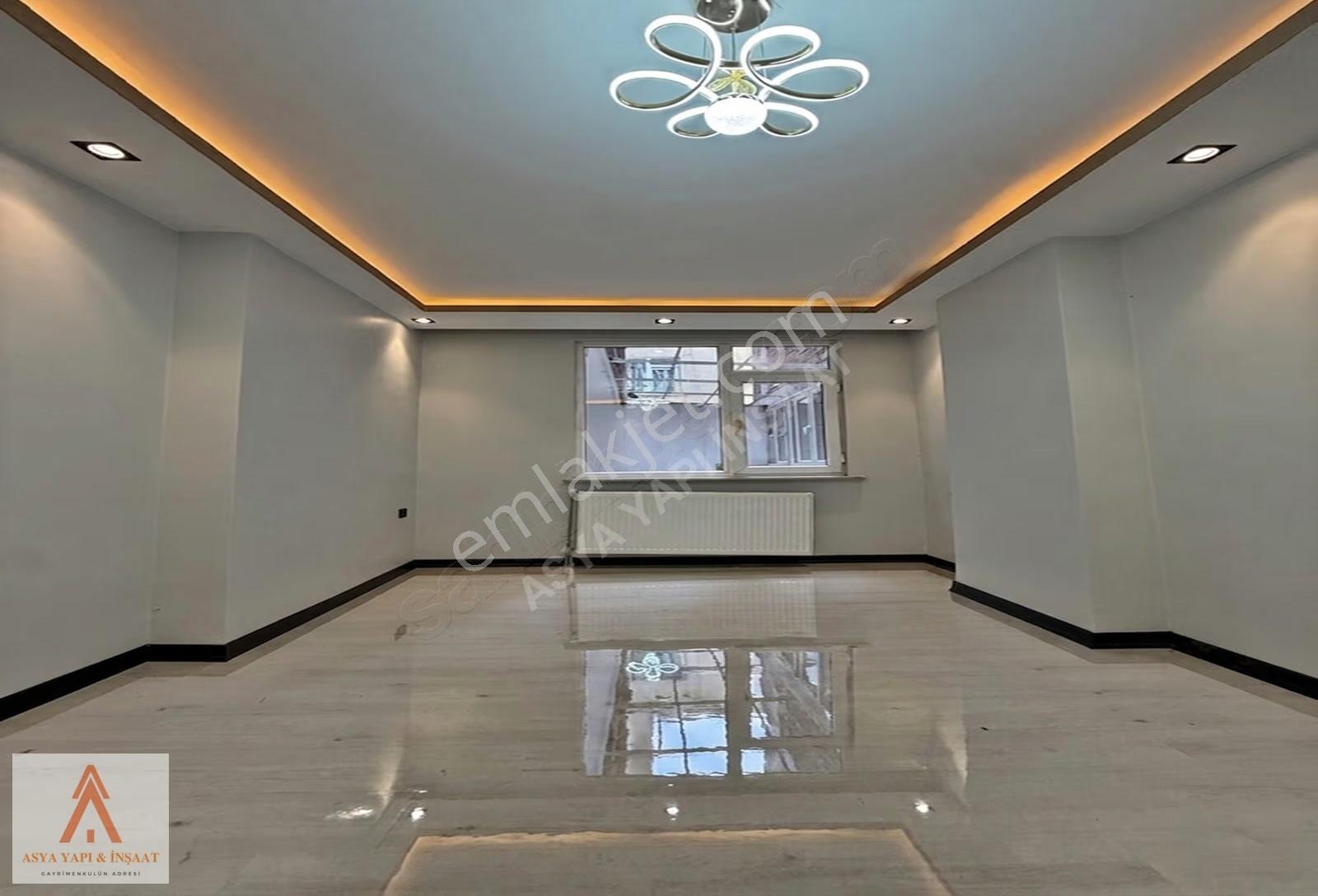 Merkezi Konum 140m2 Oturuma Hazır Balkonu Acil Satılık 3+1 Daire - Görsel 16