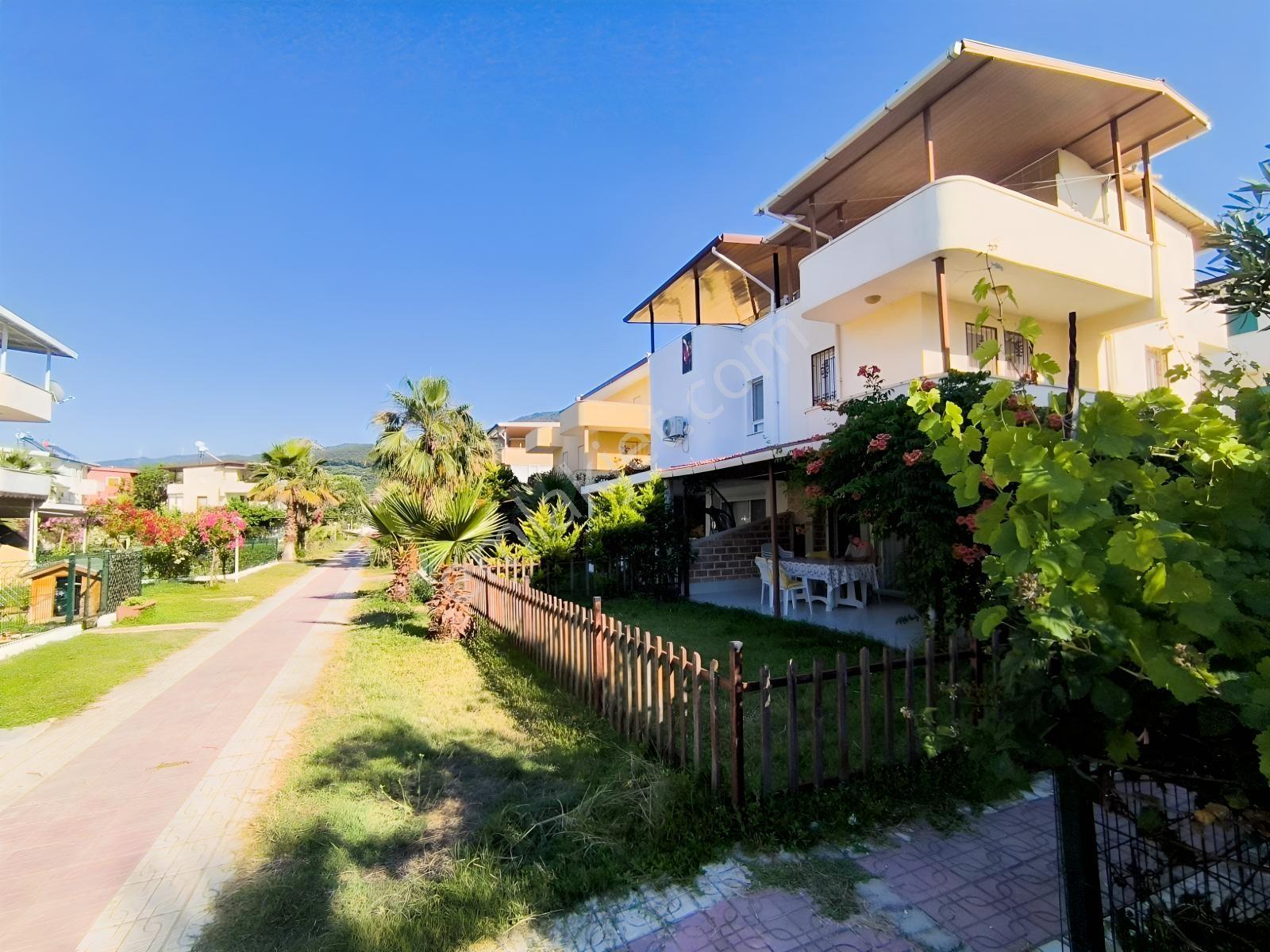 Kuşadası- Güzelçamlı'da Denize 700 Metre 3+1 Villa - Görsel 16