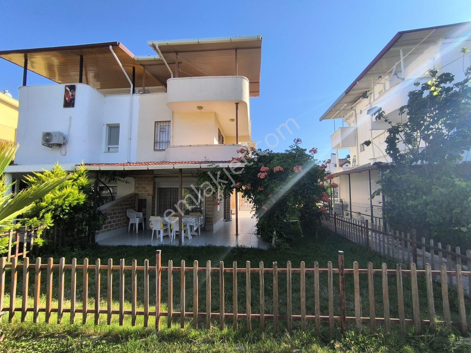Kuşadası- Güzelçamlı'da Denize 700 Metre 3+1 Villa - Görsel 3
