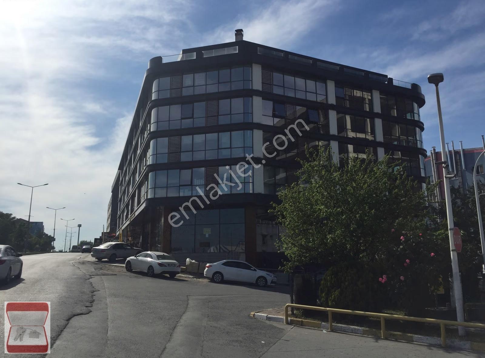 Corner Offıce Plaza 100 M2 1+1 Kiralık Ofis Bosb Sanayi - Görsel 17