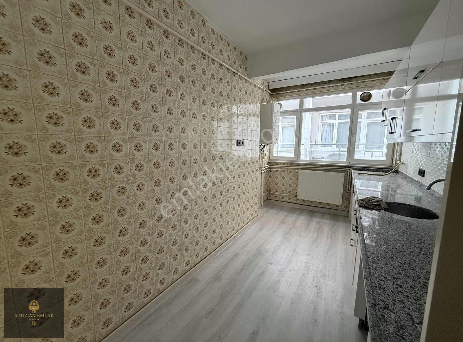 Üsküdar Zeynep Kamil 4 Yolda Ulaşıma Yakın Temiz 2+1 Kiralık - Görsel 17