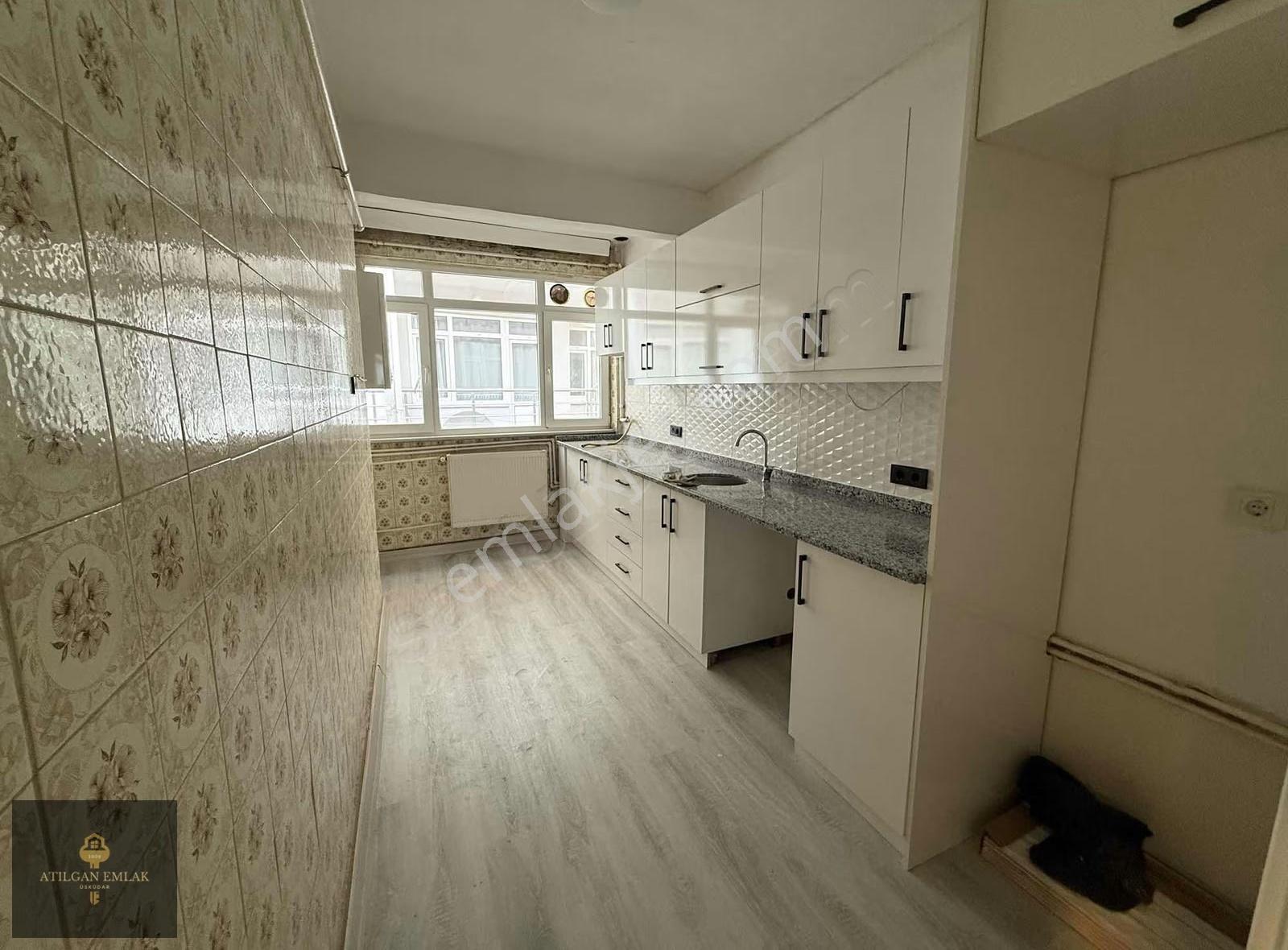 Üsküdar Zeynep Kamil 4 Yolda Ulaşıma Yakın Temiz 2+1 Kiralık - Görsel 19