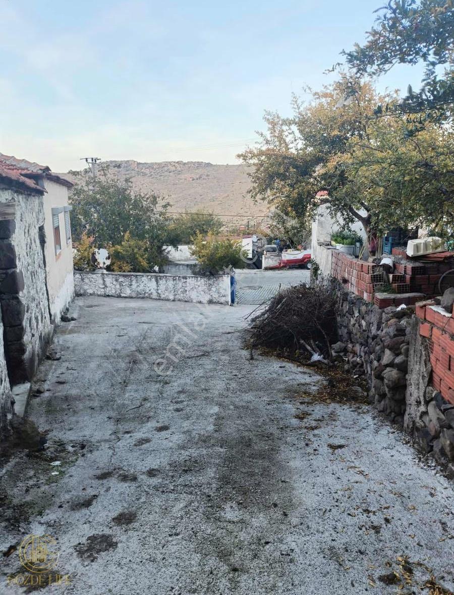 Gözde Life'tan Karakuzu Köyünde Satılık Köy Evi Ve Arsası - Görsel 2