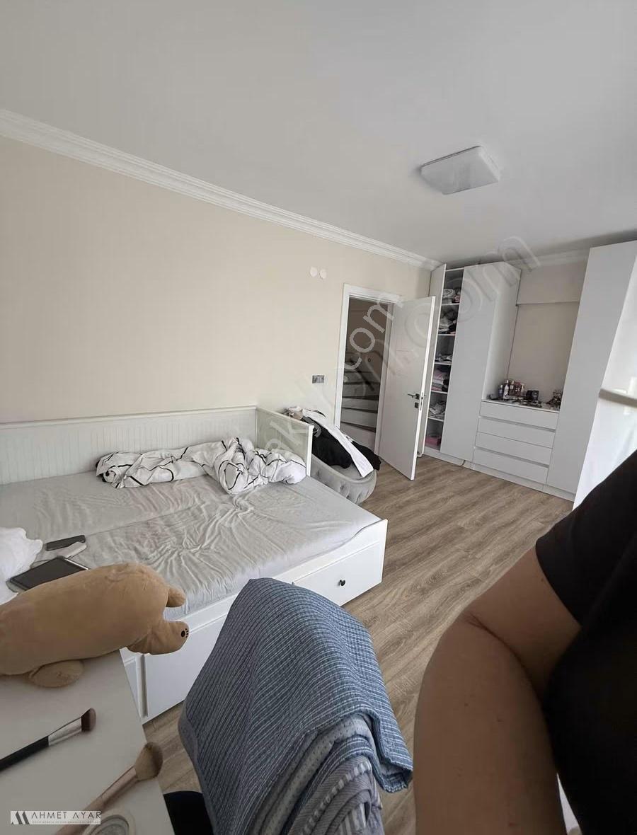 Beldibinde Havuzlu Site İçerisinde Lüks 3+1 Tripleks Villa - Görsel 29
