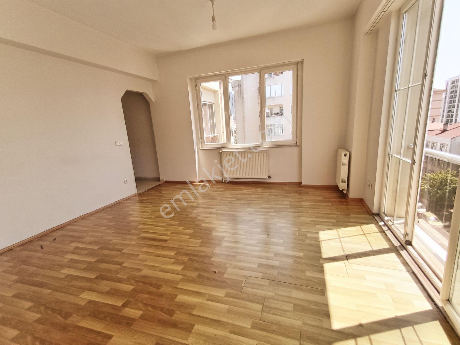 Cevizli Mah.3+1,105 M2 Sahile Yakin ,metroya Yakın Ferah Daire - Görsel 28