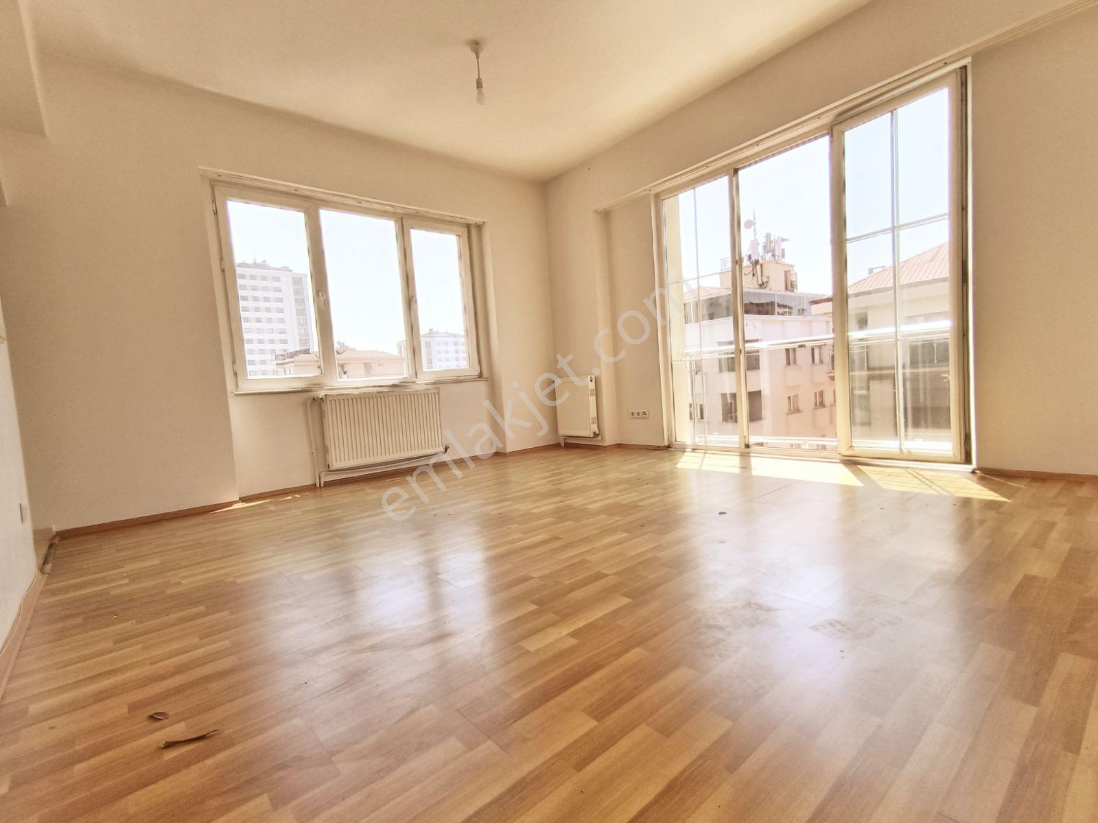 Cevizli Mah.3+1,105 M2 Sahile Yakin ,metroya Yakın Ferah Daire - Görsel 31