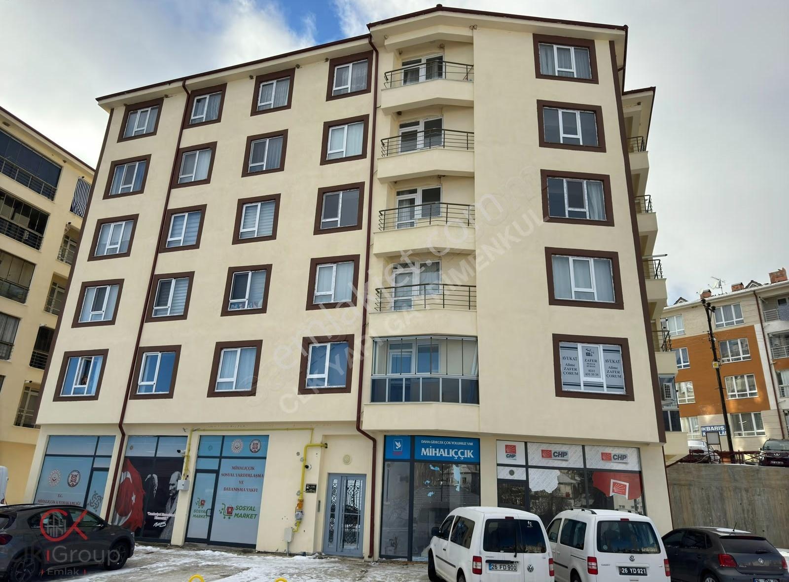 Camiikebir'de Kamu Kurumu Kiracılı Satılık Dükkan (120m²)