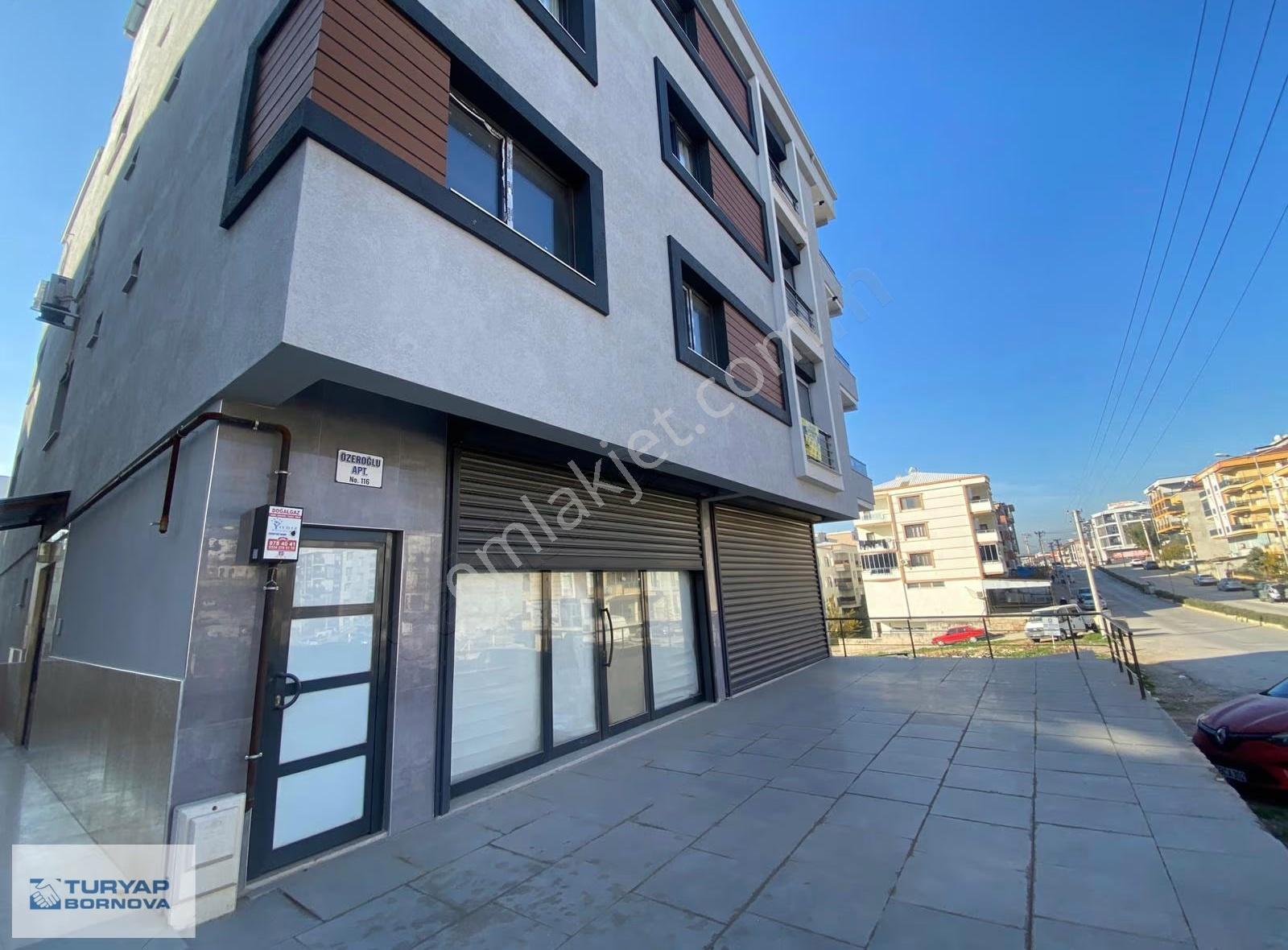 Ulucak İstiklal'de Cadde Üstü Satılık Boş Bacalı Geniş İşyeri - Görsel 16