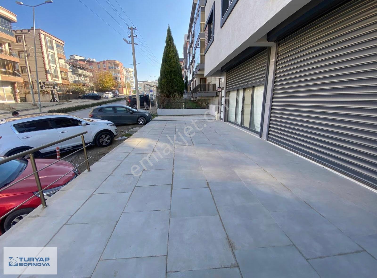 Ulucak İstiklal'de Cadde Üstü Satılık Boş Bacalı Geniş İşyeri - Görsel 19