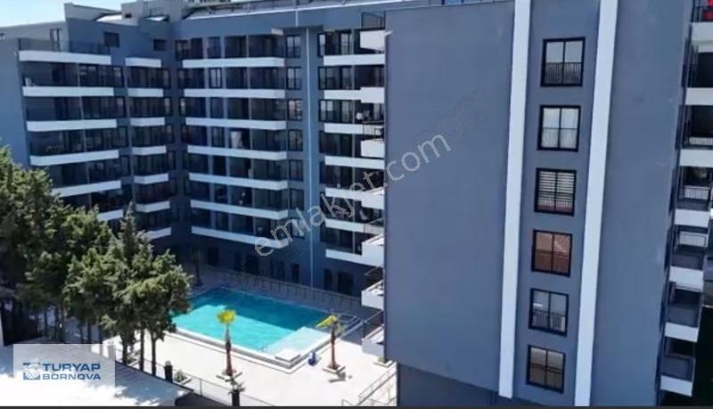 Turyap'tan Passa Nova'da Kiralık Ara Kat Eşyalı Köşe 1+1 Daire