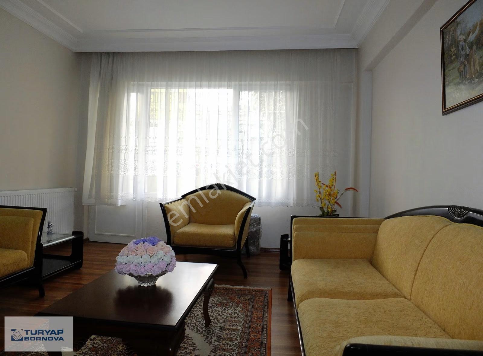Bornova Evka3 Metro Karşısı Eşyalı Doğalgazlı 3+1 Kiralık Daire - Görsel 3
