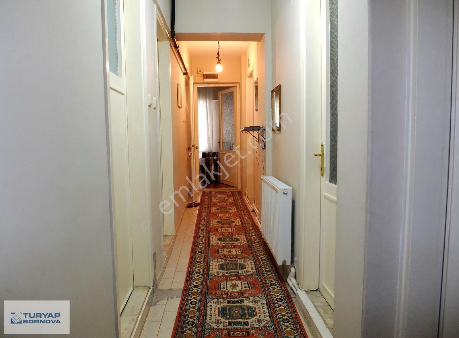 Bornova Evka3 Metro Karşısı Eşyalı Doğalgazlı 3+1 Kiralık Daire - Görsel 6