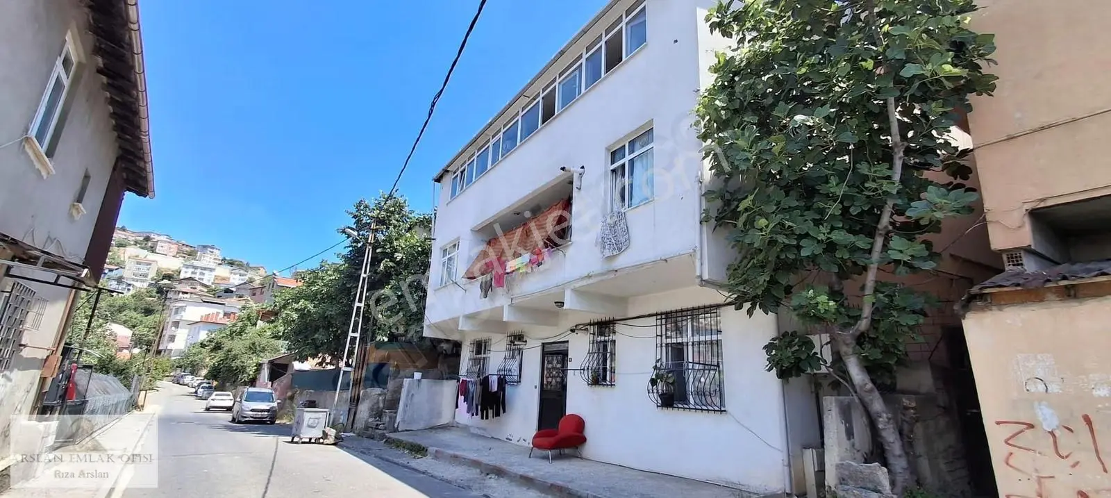 Gülsuyu'nda 233 M2 Arsa İçinde 3 Katlı Bina - Görsel 4