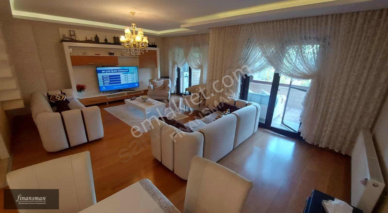 Finansmandan..geniş Bahçeli..havuzlu..kapalı Otoparklı Villa - Görsel 9