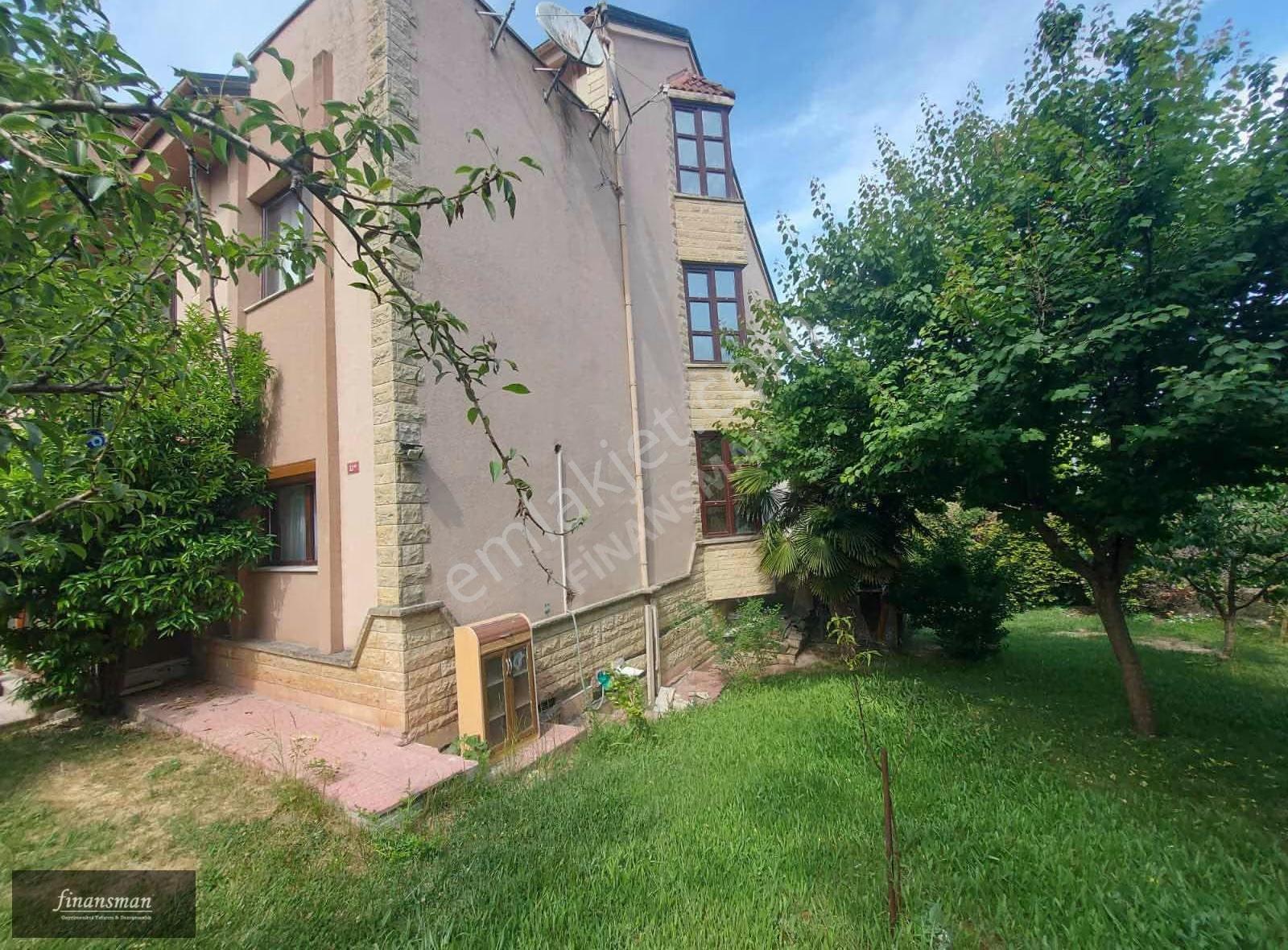 Finansmandan..geniş Bahçeli..havuzlu..kapalı Otoparklı Villa - Görsel 3